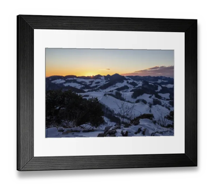 Framed Print : Sunset over the Jurassic Arch in winter Framed Print : Sunset over the Jurassic Arch in winter