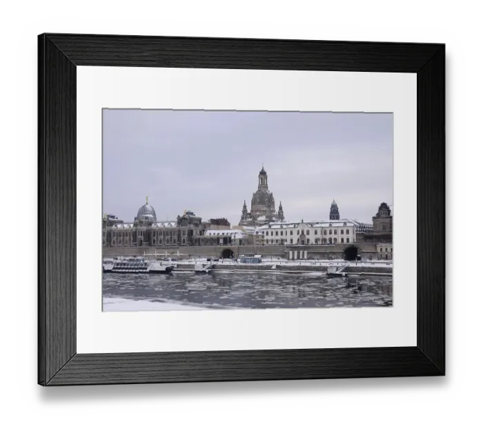 Framed Print : View of Church of Our Lady Dresden in winter Framed Print : View of Church of Our Lady Dresden in winter