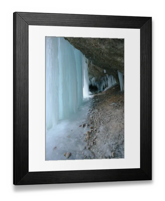 Framed Print : Tourist attraction, icicles in Eistobel near Isny / Maierhoefen Framed Print : Tourist attraction, icicles in Eistobel near Isny / Maierhoefen