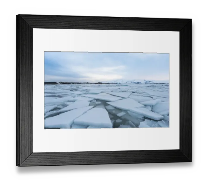 Framed Print : Ice floes, Jokulsarlon glacier lagoon Framed Print : Ice floes, Jokulsarlon glacier lagoon