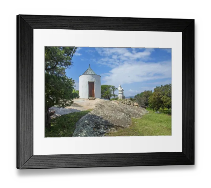 Framed Print : Guard shack and bust of Giuseppe Garibaldi at his home Casa Bianca Framed Print : Guard shack and bust of Giuseppe Garibaldi at his home Casa Bianca