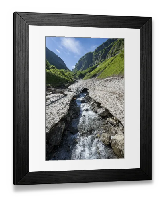 Framed Print : Sperrbach, Sperrbachtobel, mountain stream under a snow cover