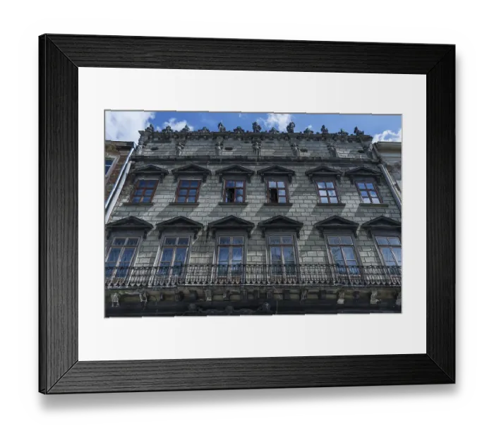 Framed Print : Dilapidated residential building with balcony and sculptures on the roof ledge Framed Print : Dilapidated residential building with balcony and sculptures on the roof ledge