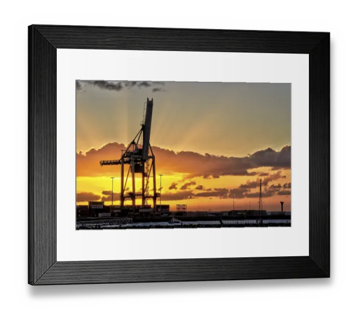 Framed Print : Sunrise, dawn, backlight, port Framed Print : Sunrise, dawn, backlight, port
