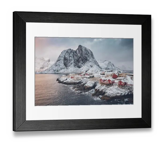 Framed Print : Famous tourist attraction Hamnoy fishing village on Lofoten Islands