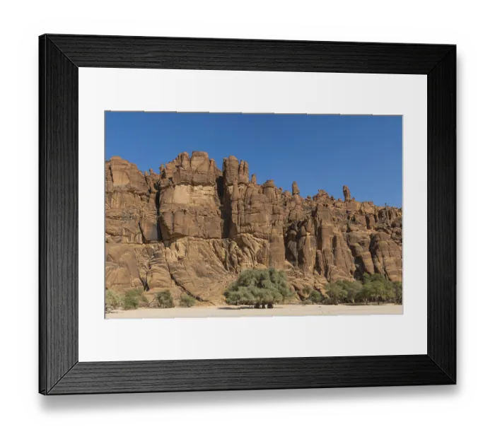 Framed Print : Rock wall at Guelta d'Archei waterhole
