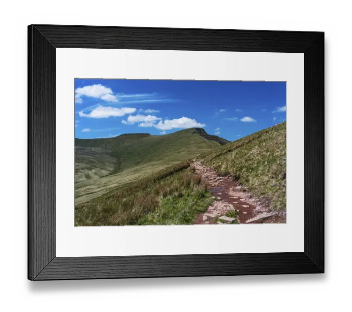 Framed Print : View on Pen y Fan, Brecon Beacons National Park