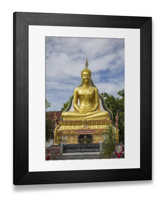 Framed Print : Wat Po in the Town of Khemarat on the Mekong River in Province of Ubon Ratchathani in Thailand