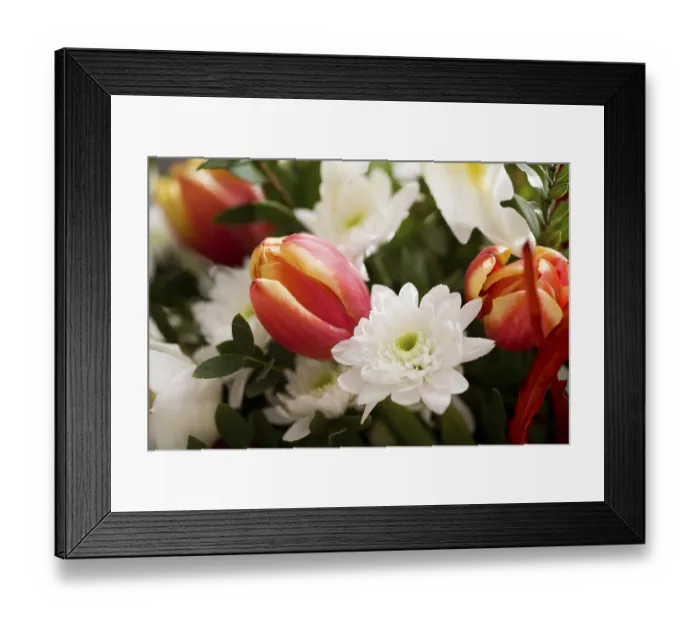 Framed Print : Bouquet of fresh flowers Framed Print : Bouquet of fresh flowers