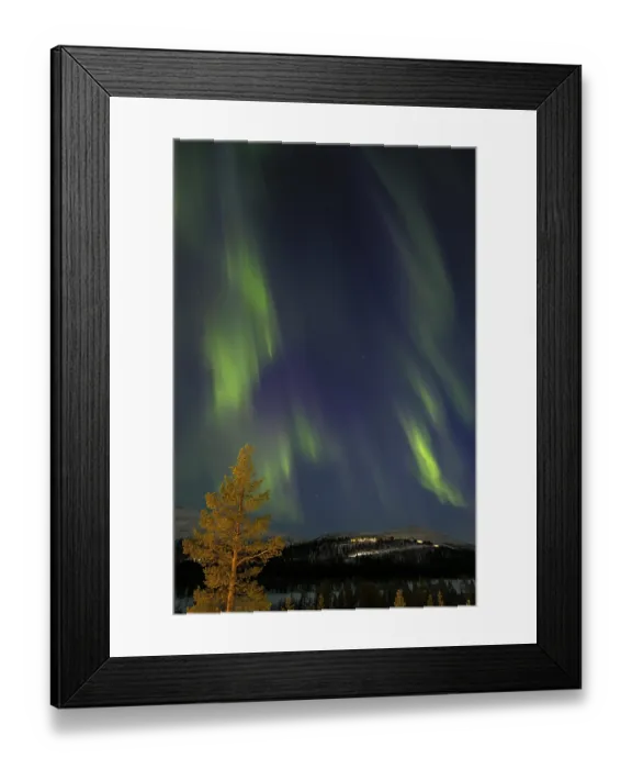 Framed Print : Northern Lights (Aurora borealis) Framed Print : Northern Lights (Aurora borealis)