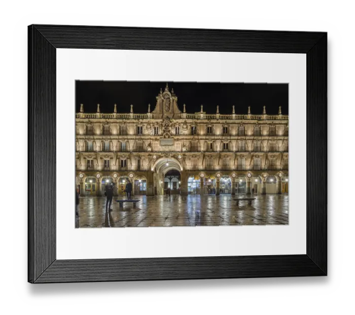 Framed Print : SALAMANCA, SPAIN - NOVEMBER 29