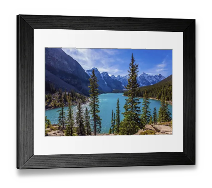 Framed Print : Lake Moraine, most beautiful lakes in the world Framed Print : Lake Moraine, most beautiful lakes in the world