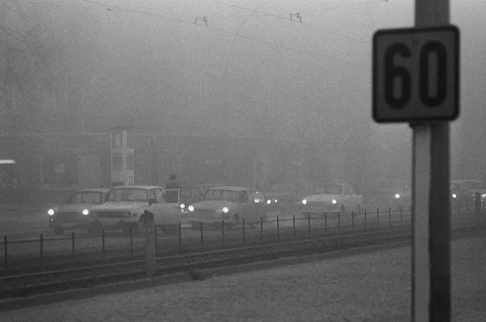Framed Print : 09.10.1981, East Berlin, Prenzlauer Berg district, early morning, rush hour traffic, thick fog and smog on Prenzlauer Allee East Berlin, Berlin-Mitte, GDR GDR Framed Print : 09.10.1981, East Berlin, Prenzlauer Berg district, early morning, rush hour traffic, thick fog and smog on Prenzlauer Allee East Berlin, Berlin-Mitte, GDR GDR