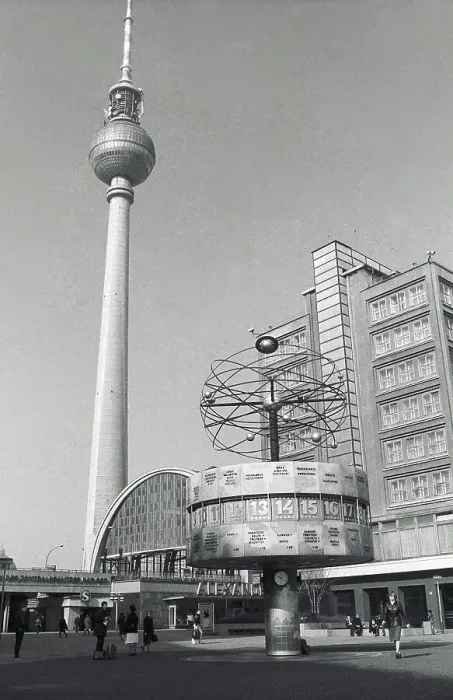 Framed Print : 09.11.1971 GDR East Berlin Mitte district