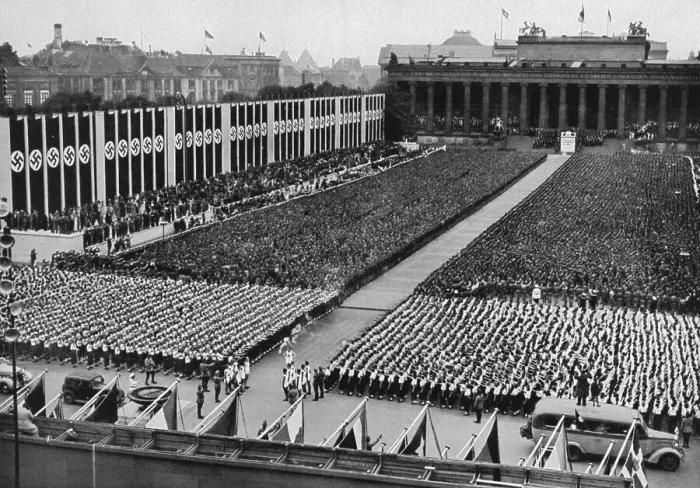 Framed Print : 1 August 1936, German youth in the Lustgarten for the ceremonial consecration hour Framed Print : 1 August 1936, German youth in the Lustgarten for the ceremonial consecration hour