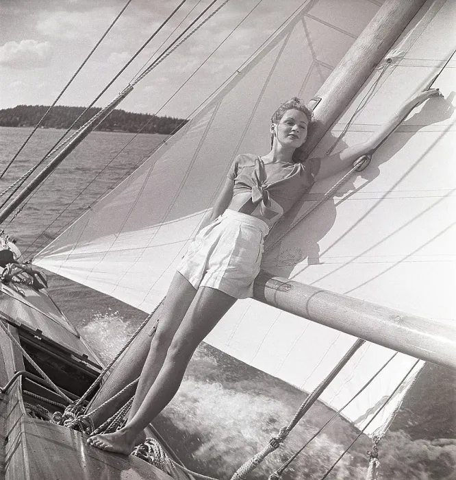 Framed Print : 1940s sailing boat