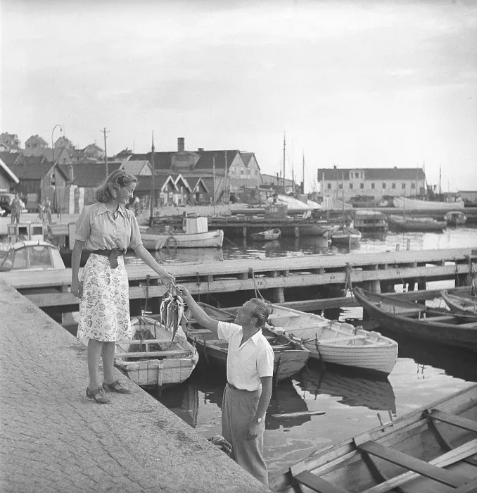Framed Print : In the 1940s. A scene taken during the filming of a movie in Bohuslaen Sweden