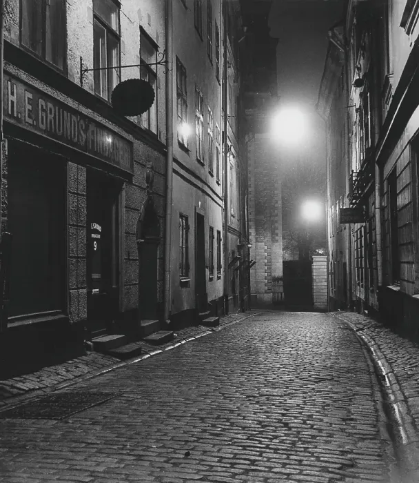 Framed Print : In the 1950s. An evening view of a street with old houses Framed Print : In the 1950s. An evening view of a street with old houses