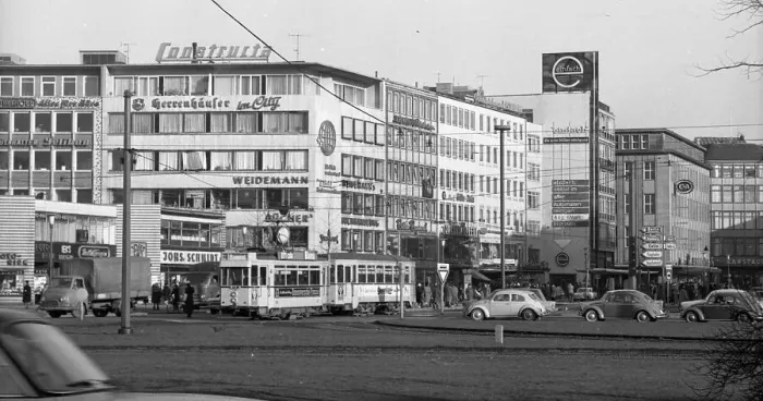 Framed Print : In 1954, there were still numerous precarious flats in barracks Framed Print : In 1954, there were still numerous precarious flats in barracks