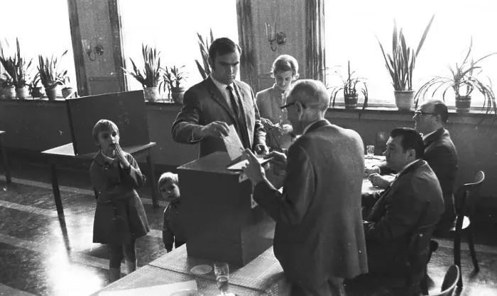 Framed Print : The 1969 federal election here on 28
