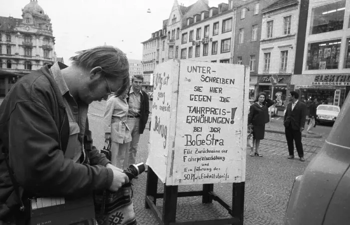 Framed Print : The 1971 local transport congress