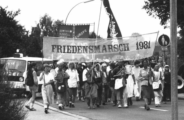 Framed Print : The 1981 Peace March from Copenhagen to Paris reached the cities of Coesfeld (D) and Deurne (NL) on its way