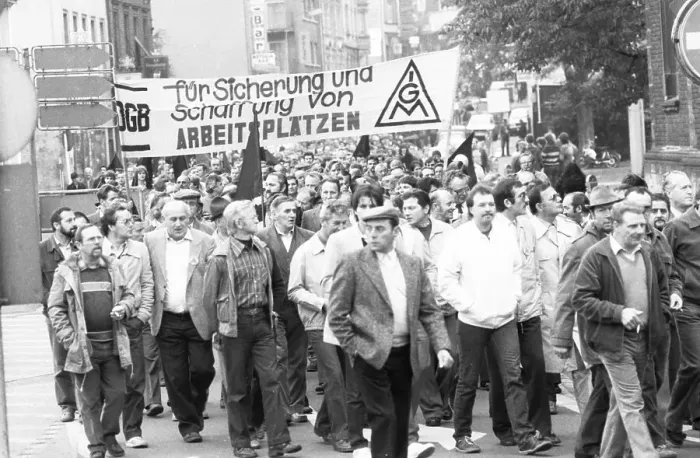 Framed Print : In 1982, about 20, 000 steelworkers demonstrated with black flags of Arbed-Saarstahl