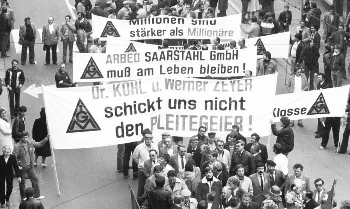Framed Print : In 1982, about 20, 000 steelworkers demonstrated with black flags of Arbed-Saarstahl