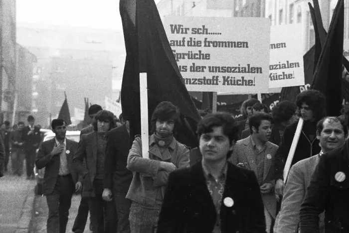 Framed Print : 2000 workers, employees and relatives demonstrated in Wuppertal on 18 Framed Print : 2000 workers, employees and relatives demonstrated in Wuppertal on 18