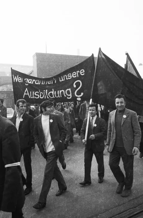 Framed Print : 2000 workers, employees and relatives demonstrated in Wuppertal on 18