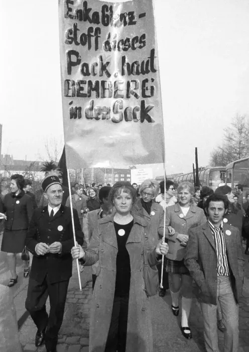 Framed Print : 2000 workers, employees and relatives demonstrated in Wuppertal on 18 Framed Print : 2000 workers, employees and relatives demonstrated in Wuppertal on 18