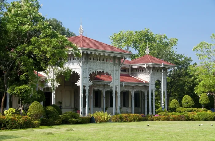 Framed Print : The Abhisek Dusit Throne Hall, built in 1904 for King Chulalongkorn (Rama V) Framed Print : The Abhisek Dusit Throne Hall, built in 1904 for King Chulalongkorn (Rama V)
