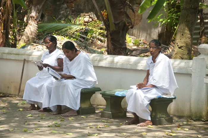 Framed Print : According to traditional Sri Lankan chronicles (such as the Dipavamsa)