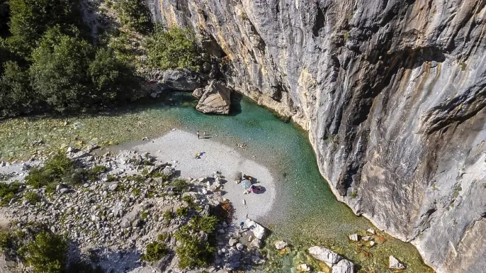 Framed Print : Aerial drone view of small beach on turquoise river of Valbona valley