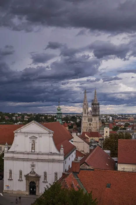 Framed Print : Aerial Panorama View of Zagreb from Lotrscak Tower
