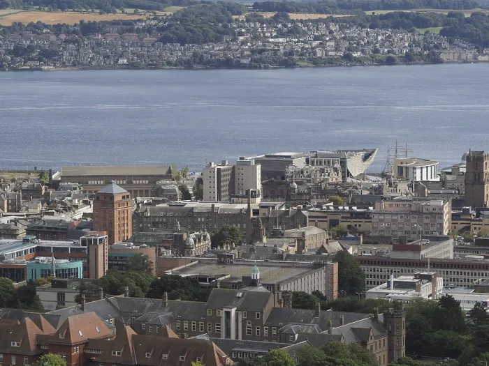 Framed Print : Aerial view of Dundee from Law hill