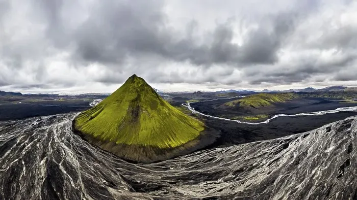 Framed Print : Aerial view, Maelifell mountain covered with moss