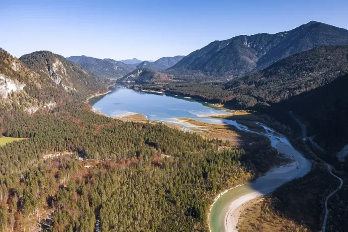 Framed Print : Aerial view, natural riverbed of the upper Isar in front of the Sylvenstein reservoir