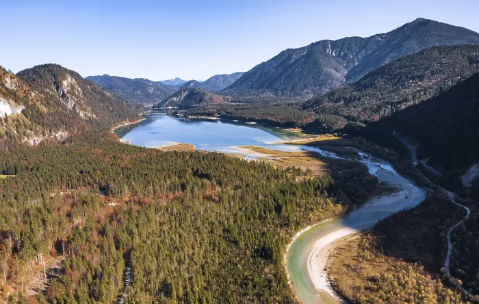 Framed Print : Aerial view, natural riverbed of the upper Isar in front of the Sylvenstein reservoir