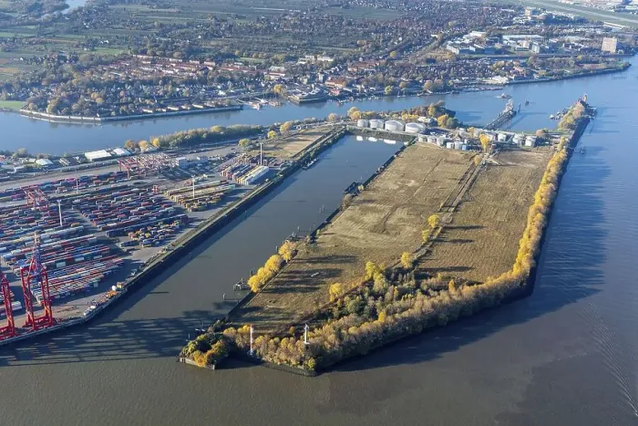 Framed Print : Aerial view of the Petroleumhafen