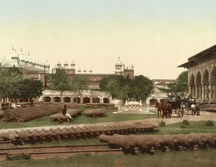 Framed Print : Agra. Cucharree and Hall of Public Audience