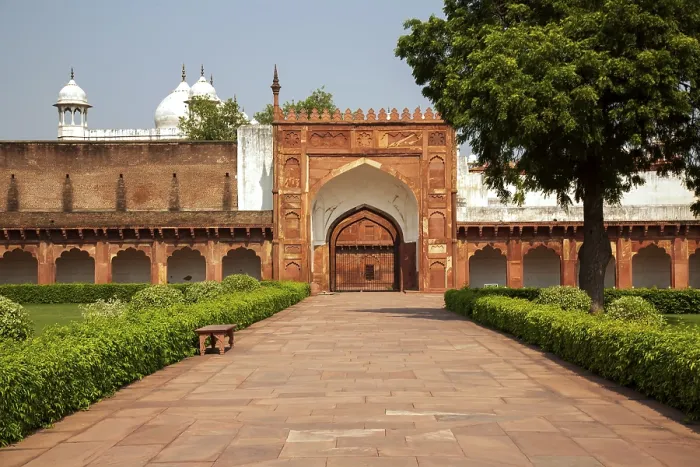 Framed Print : Agra Fort, a historical fort in Agra Framed Print : Agra Fort, a historical fort in Agra