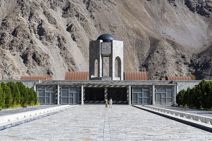 Framed Print : Ahmad Shah Massoud memorial, Panjshir Valley Framed Print : Ahmad Shah Massoud memorial, Panjshir Valley