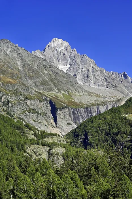Framed Print : Aiguille du Chardonnet, front foothills of the Argentiere glacier Framed Print : Aiguille du Chardonnet, front foothills of the Argentiere glacier