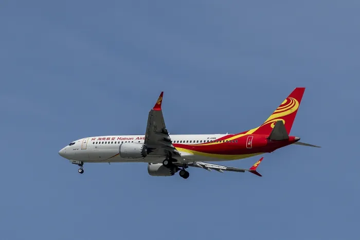 Framed Print : Aircraft Hainan Airlines, B-1388, Boeing 737 MAX 8