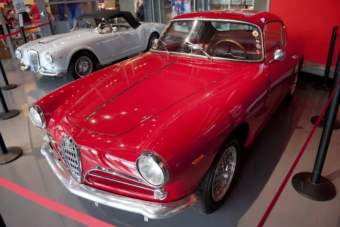 Framed Print : Alfa Romeo Giulietta Sprint classic car