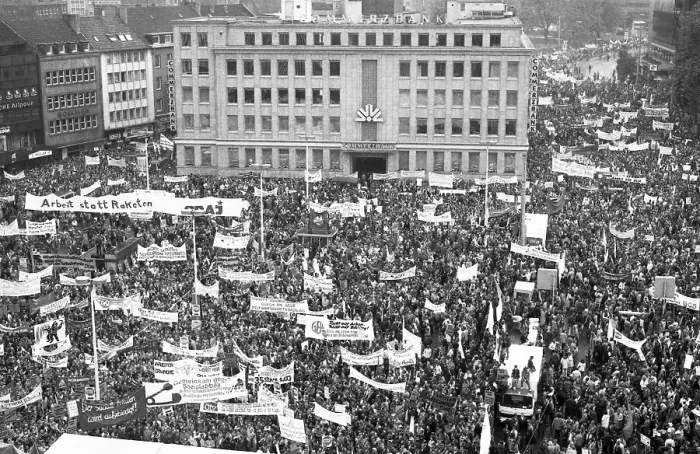Framed Print : All individual trade unions in the DGB demonstrated together with about 50 Framed Print : All individual trade unions in the DGB demonstrated together with about 50