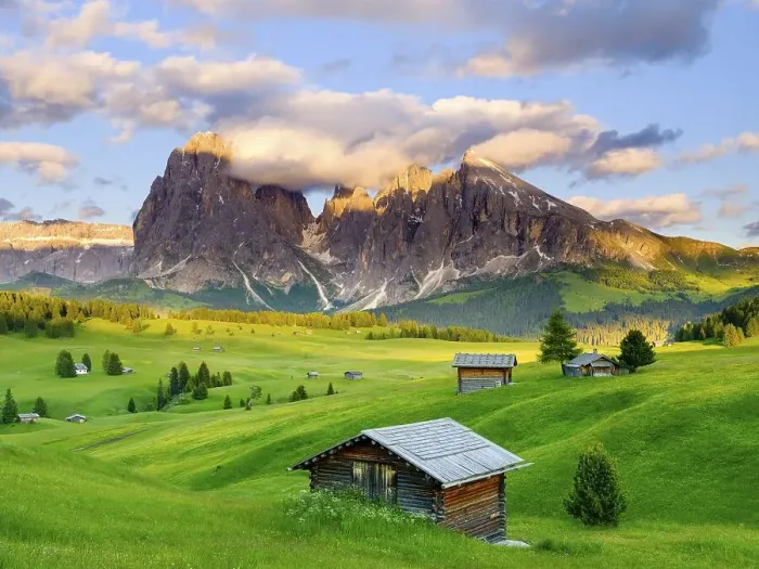 Framed Print : Alpe di Siusi mountain pasture Framed Print : Alpe di Siusi mountain pasture