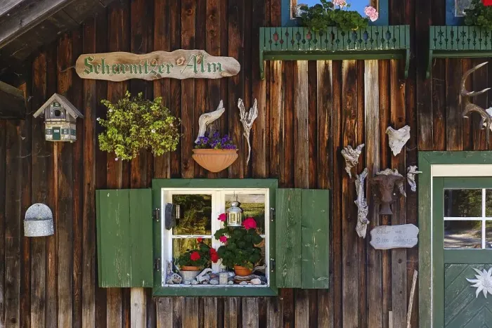Framed Print : Alpine chalet Scharnitzer Alm, Hinterautal