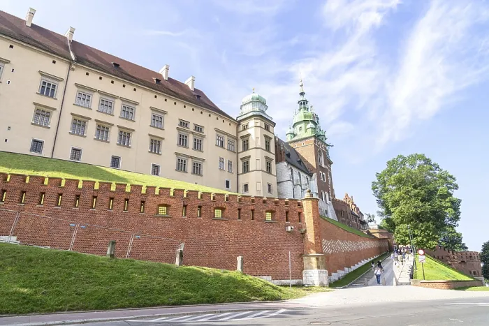 Framed Print : Amazing Medieval Wawel Castle in Krakow